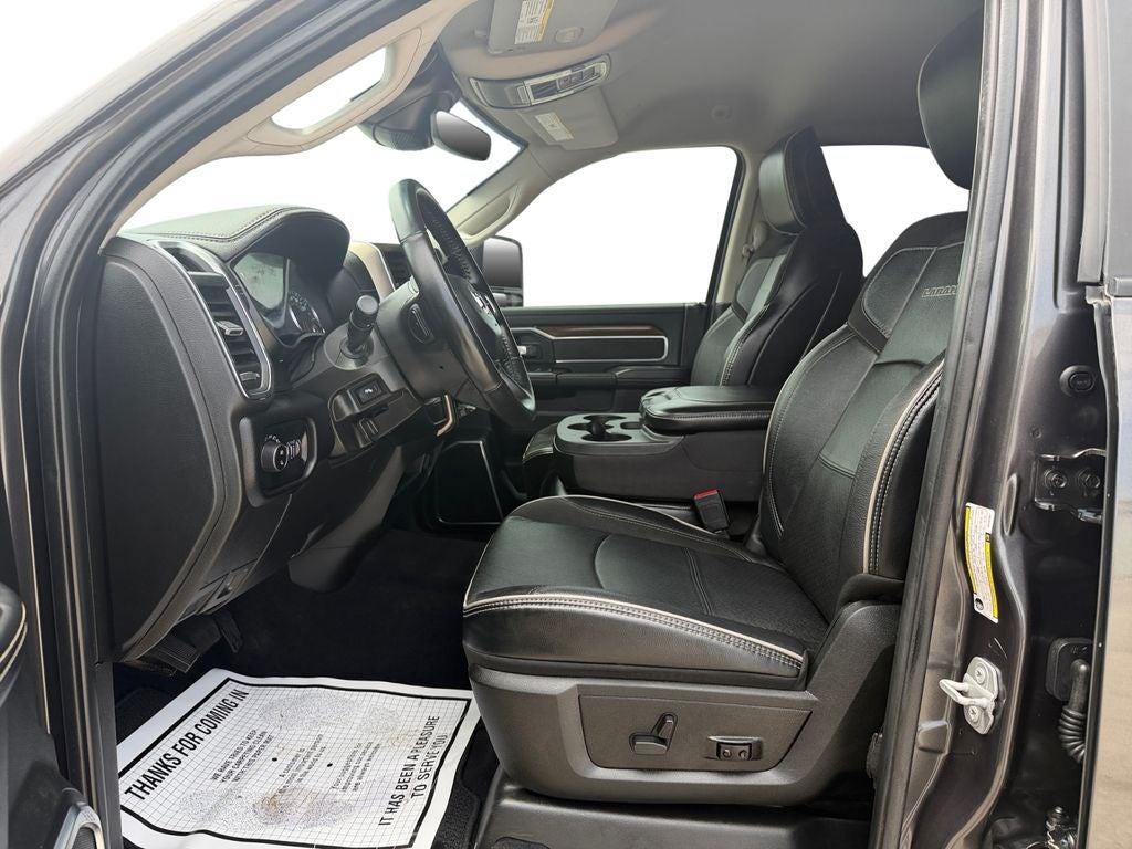 2024 RAM 2500 Laramie Crew Cab 4x4 6'4' Box