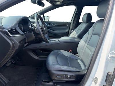 2023 Buick Enclave Essence FWD
