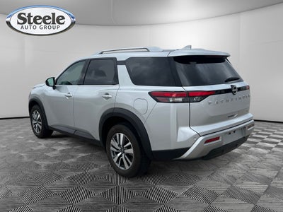 2025 Nissan Pathfinder SL FWD