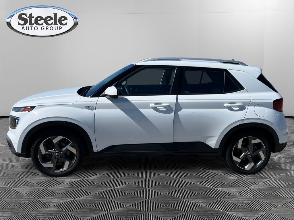 2022 Hyundai Venue SEL