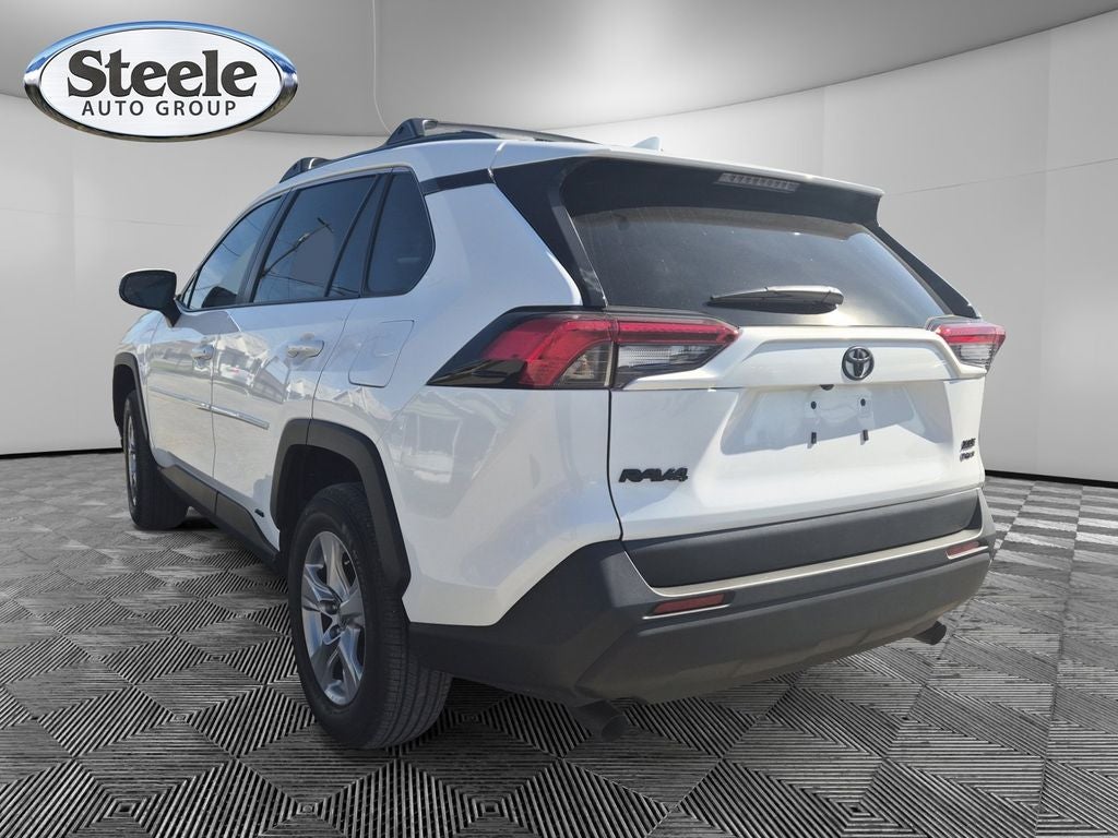 2025 Toyota RAV4 Hybrid XLE