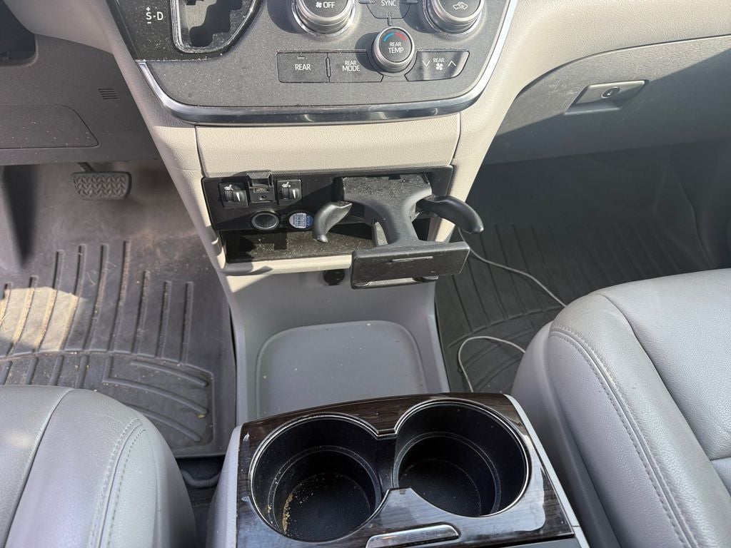 2018 Toyota Sienna XLE 7 Passenger