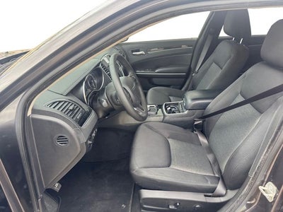 2023 Chrysler 300 Touring